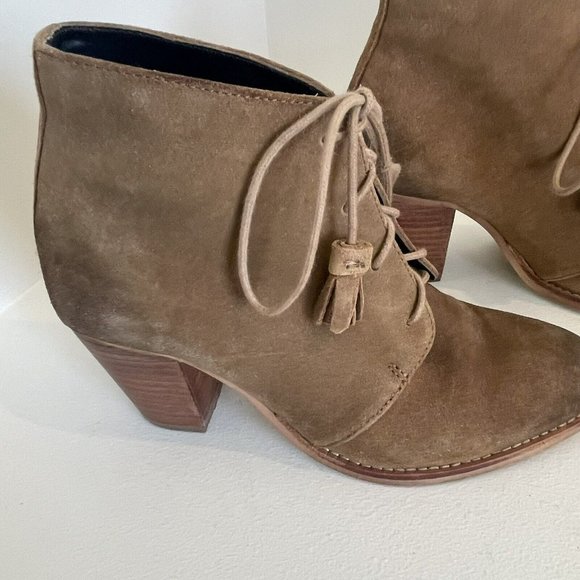 Crevo Sumerset Lace Up Suede Heeled Ankle Boot Camel Brown Women's Size 7.5 EUC - Picture 2 of 9